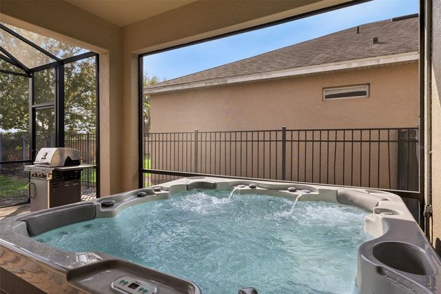 8275 BAYVIEW CROSSING DR DRIVE, Winter Garden, FL 34787