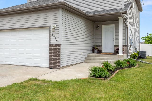3590 49th Street S, Fargo, ND 58104