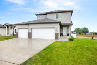 3590 49th Street S, Fargo, ND 58104