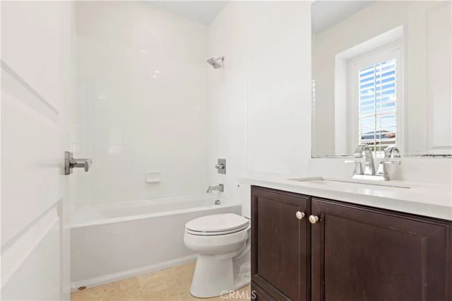 68 Gainsboro, Irvine, CA 92620