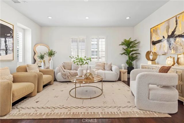 68 Gainsboro, Irvine, CA 92620