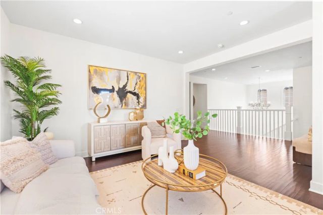68 Gainsboro, Irvine, CA 92620