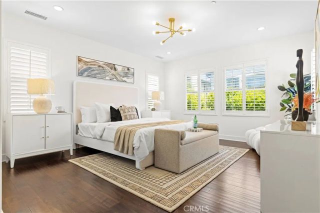 68 Gainsboro, Irvine, CA 92620
