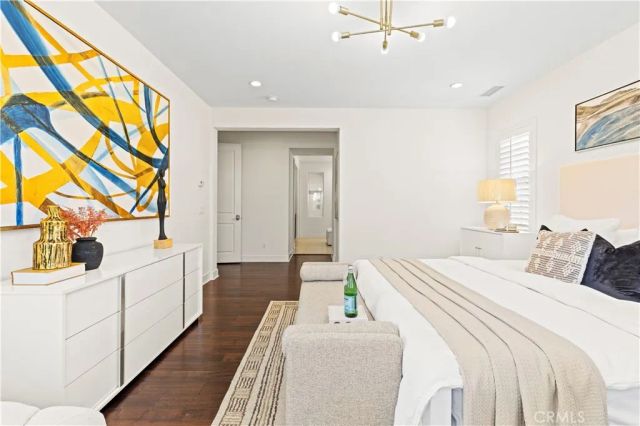 68 Gainsboro, Irvine, CA 92620