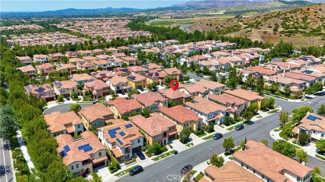 68 Gainsboro, Irvine, CA 92620