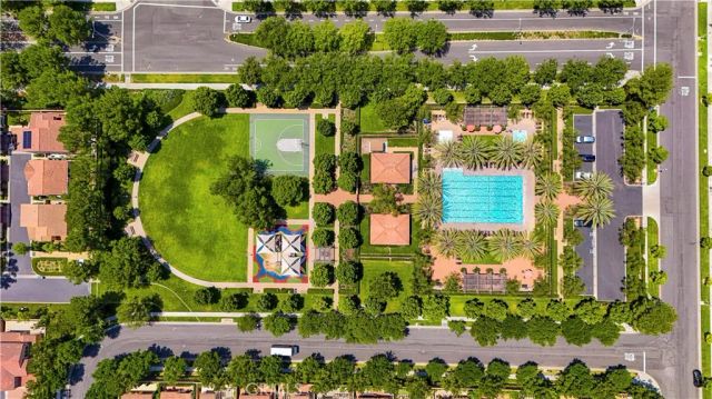 68 Gainsboro, Irvine, CA 92620