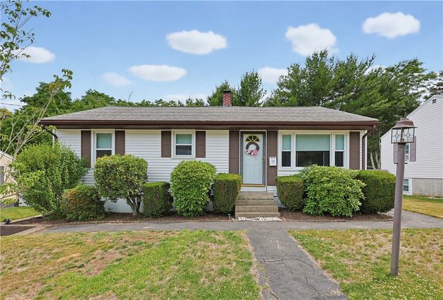19 Louise Drive, West Warwick, RI 02893