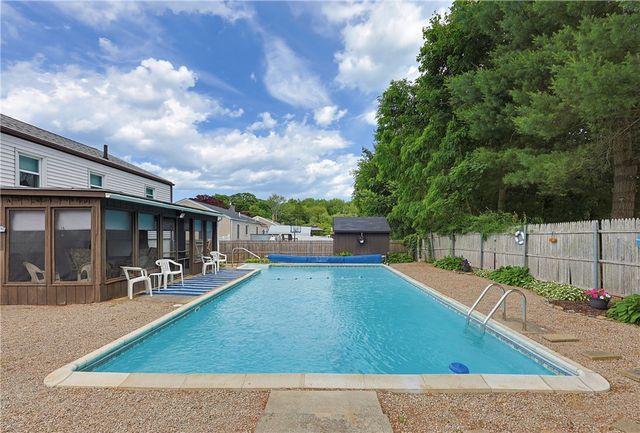 19 Louise Drive, West Warwick, RI 02893