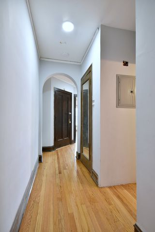 5900 W Ohio Street 2, Chicago, IL 60644