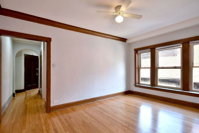 5900 W Ohio Street 2, Chicago, IL 60644