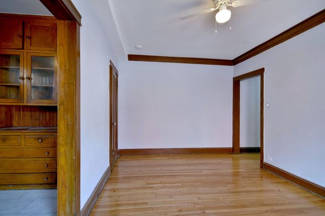 5900 W Ohio Street 2, Chicago, IL 60644