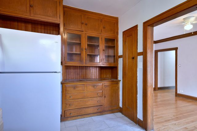 5900 W Ohio Street 2, Chicago, IL 60644