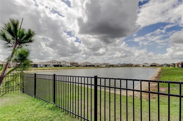 33888 FIELD MAPLE LOOP, Wesley Chapel, FL 33545