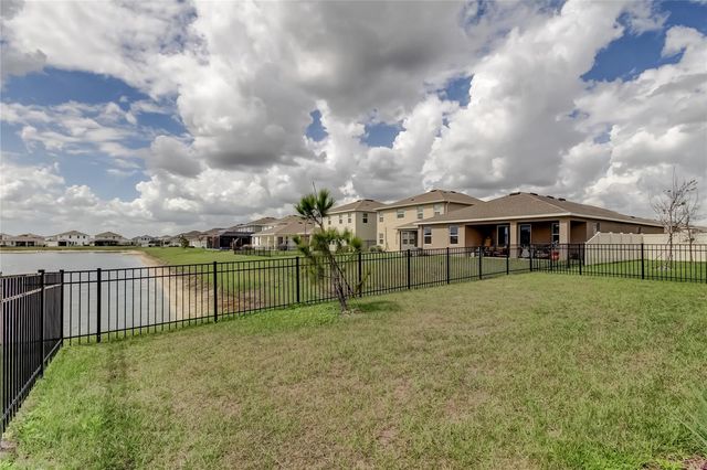 33888 FIELD MAPLE LOOP, Wesley Chapel, FL 33545