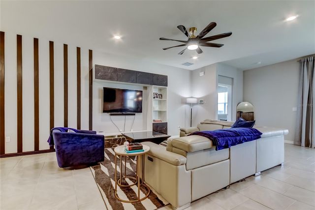 33888 FIELD MAPLE LOOP, Wesley Chapel, FL 33545