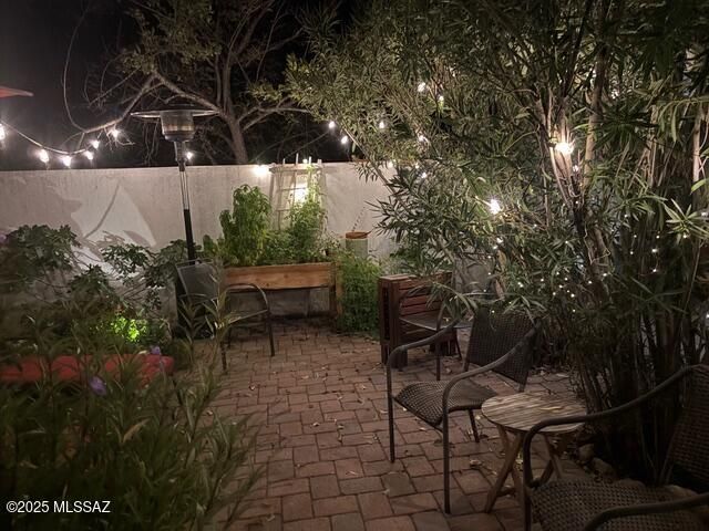 8 Calle Iglesia, Tubac, AZ 85646