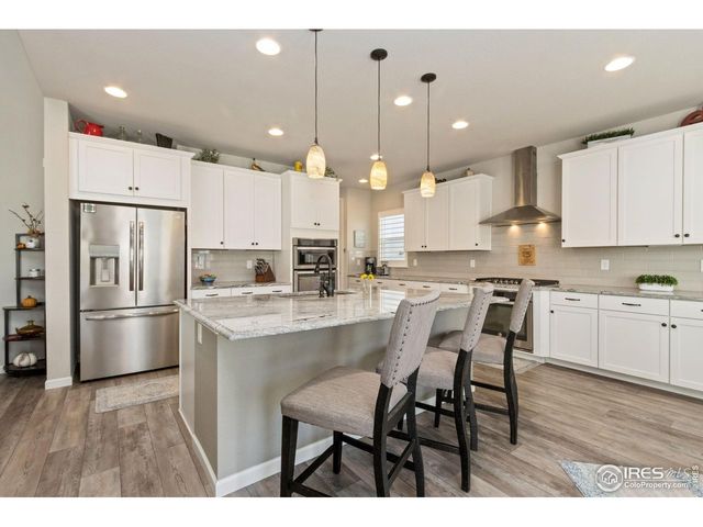 2895 Pawnee Creek Dr, Loveland, CO 80538