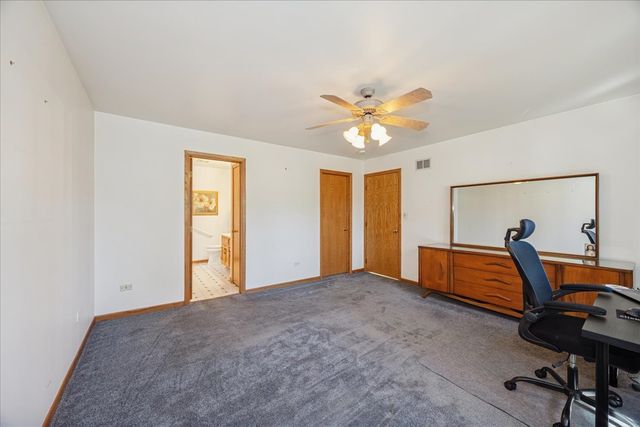 417 Somerset Lane, New Lenox, IL 60451