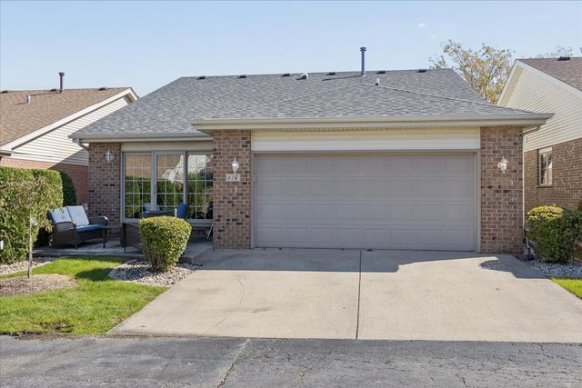 417 Somerset Lane, New Lenox, IL 60451