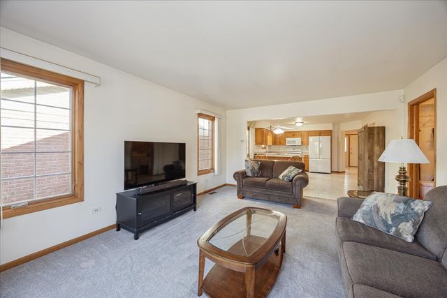 417 Somerset Lane, New Lenox, IL 60451
