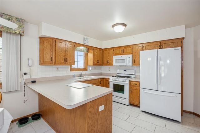 417 Somerset Lane, New Lenox, IL 60451