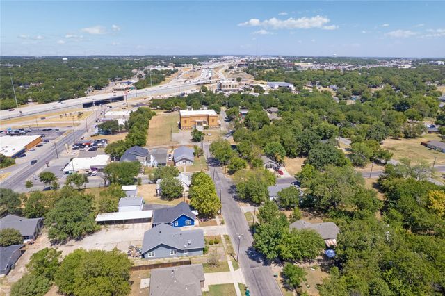 819 N Walnut Street, Sherman, TX 75090