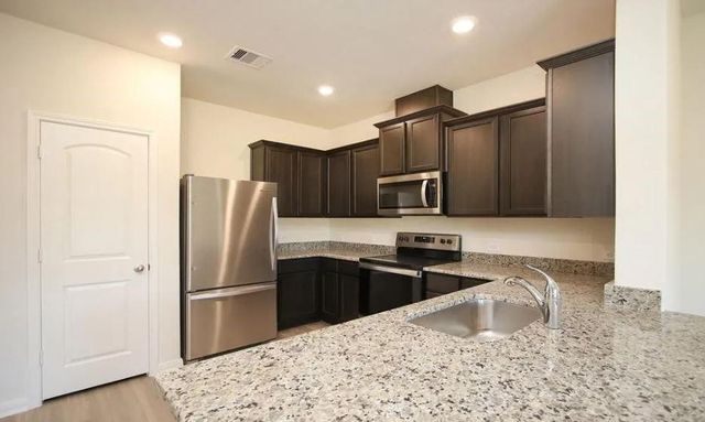 549 Bains Street, Brookshire, TX 77423
