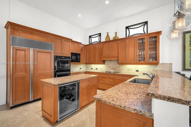 1480 Windjammer Way ., Hollywood, FL 33019