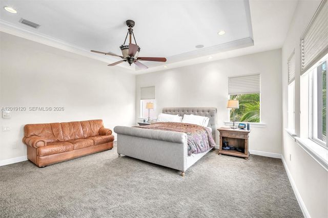 1480 Windjammer Way ., Hollywood, FL 33019