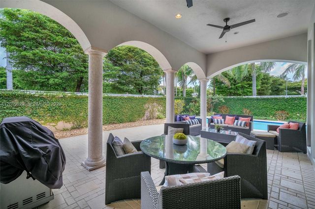 1480 Windjammer Way ., Hollywood, FL 33019