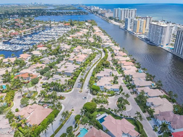 1480 Windjammer Way ., Hollywood, FL 33019