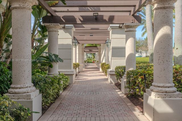 1480 Windjammer Way ., Hollywood, FL 33019
