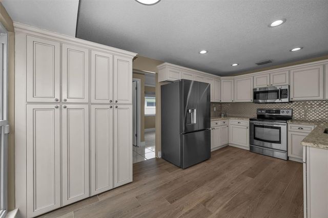 1541 PLEASANT GROVE DRIVE, Dunedin, FL 34698