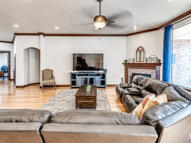 11121 Katie Beth Lane, Oklahoma City, OK 73170