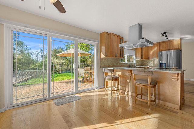 5901 Cerrito Rd, Diamond Springs, CA 95619