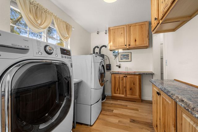 5901 Cerrito Rd, Diamond Springs, CA 95619