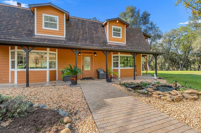 5901 Cerrito Rd, Diamond Springs, CA 95619