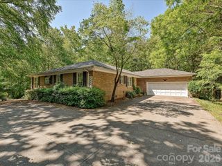 5950 King Wilkinson Road, Denver, NC 28037