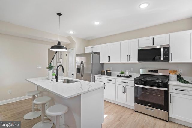 713 CHESTNUT HILL AVE, Baltimore, MD 21218