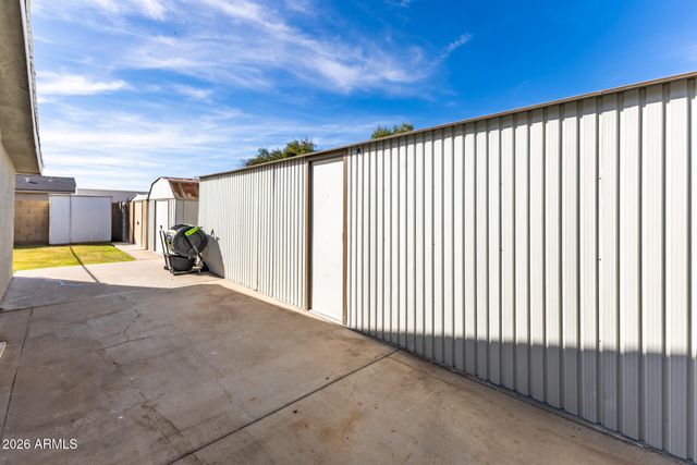 16022 N 70TH Avenue, Peoria, AZ 85382