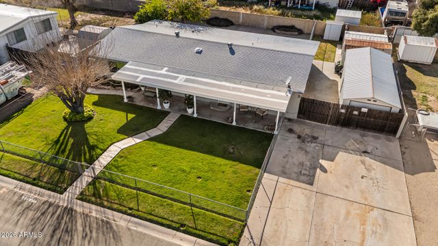 16022 N 70TH Avenue, Peoria, AZ 85382