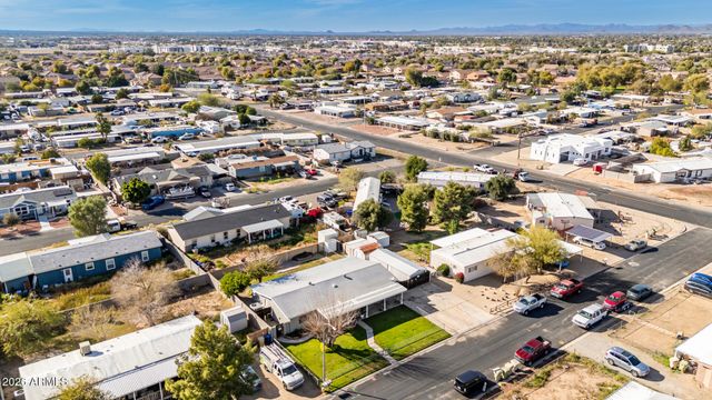 16022 N 70TH Avenue, Peoria, AZ 85382