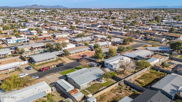 16022 N 70TH Avenue, Peoria, AZ 85382