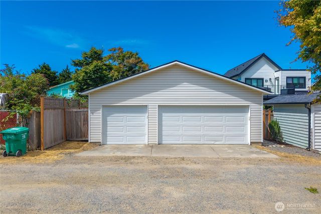 2712 57th Avenue SW, Seattle, WA 98116