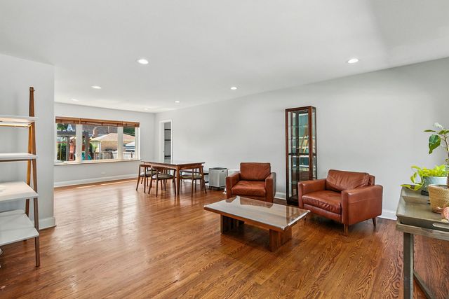 7444 Kildare Avenue, Skokie, IL 60076