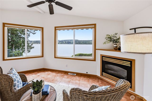 28919 Gamble Place NE, Kingston, WA 98346