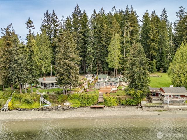 28919 Gamble Place NE, Kingston, WA 98346