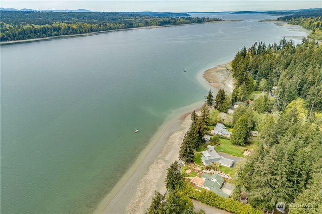 28919 Gamble Place NE, Kingston, WA 98346