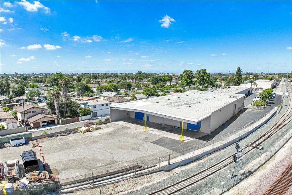 440 E Walnut Avenue Avenue E, Fullerton, CA 92832 — exterior