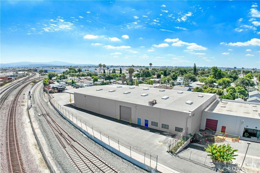 440 E Walnut Avenue Avenue E, Fullerton, CA 92832 — photo 2